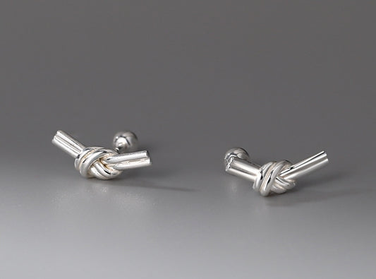 Knotted earrings，99.9% Sterling Silver ear stud,Simple and creative earrings
