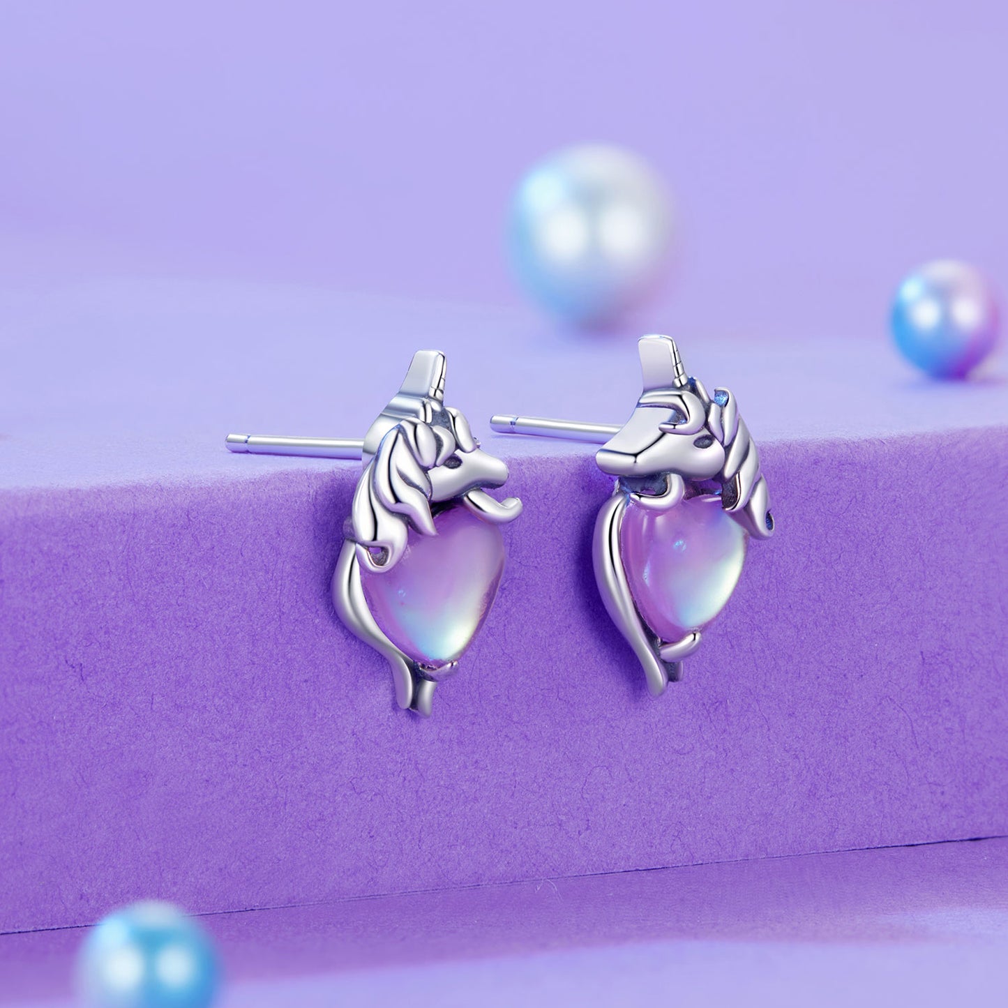 Unicorn earrings, 92.5% Sterling Silver, Glass ear stud