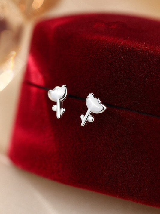 925 Sterling Silver earrings, Floral ear stud, Delicate earrings, Gifts for Her.